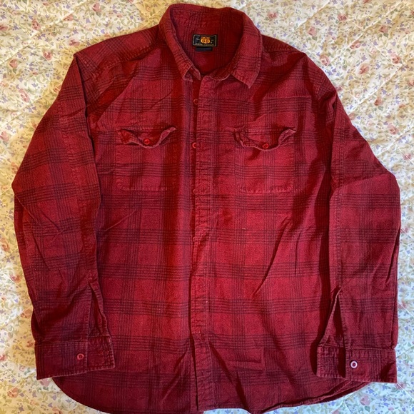A woman's button-down shirt, plaid, color, red & black size 11 friend, Route 66 - Picture 1 of 3